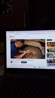 ВИА запускает ржавый УАЗик СССР