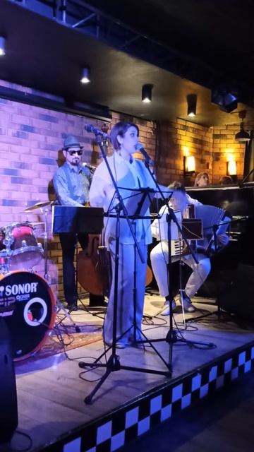 Е**ть, мне 35! Деньрожденческий концерт Агаты Вавиловой в кафе Пушкаревъ, 22.07.2022