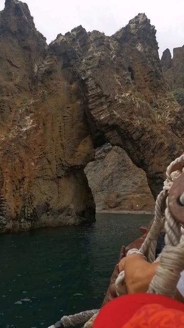 Пишу песни и стихи. Полная версия https://t.me/alexandrapsych
#песня #море #любовь