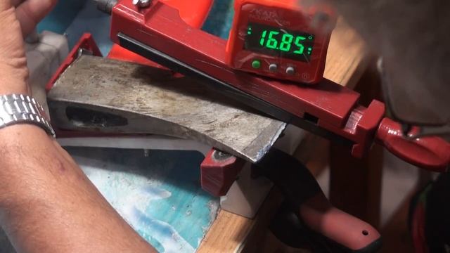 Точилка ЖУК. Точим топор.....