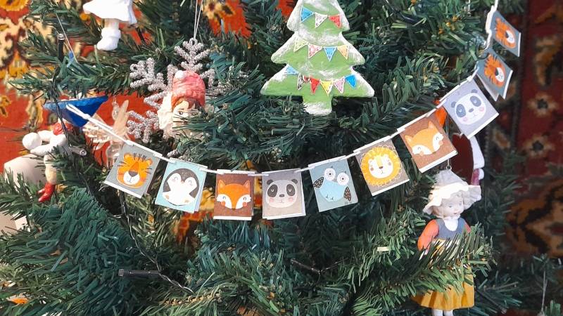 Гирлянда для елки  Небольшая, зато своими руками. Ч.2. Основа из плотной бумаги.