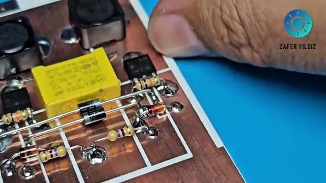 Не выбрасывайте неисправную материнскую плату — соберите эту схему!