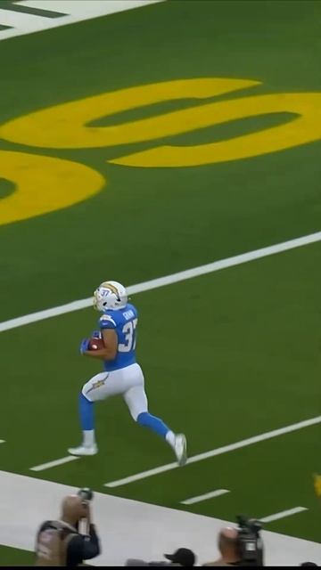 chargers rooks showing out