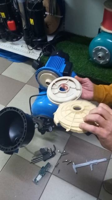 Разобрали насос ЛЕО СТЕРВИНС на запчасти.