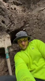 продолжаю рыть себе бомбоубежище 😭