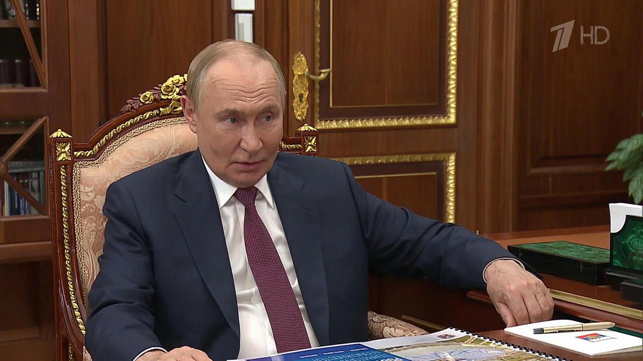 Владимир Путин провел встречу с временно исполняющим обязанности губернатора Ростовской области