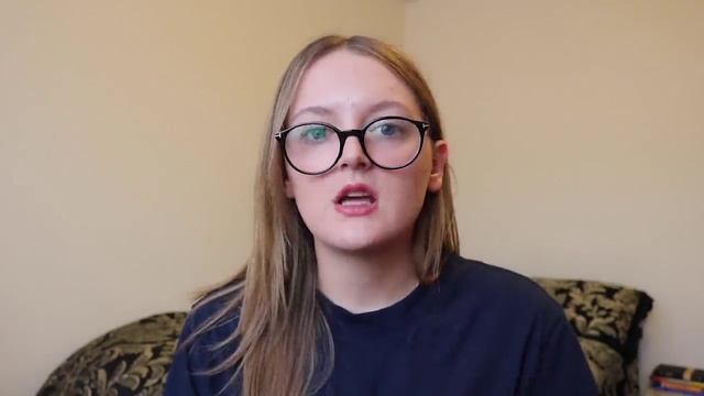 Life Vision Upper Intermediate (B2) Documentary (Chelsie's vlog-what working in a hospital is like)