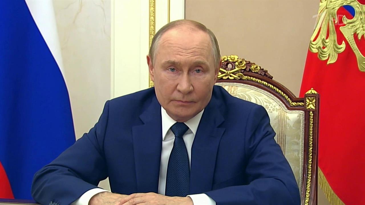 Владимир Путин поздравил всех причастных к работе Русского географического общества