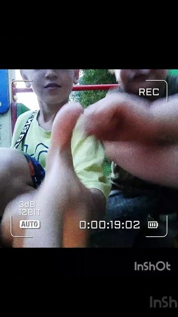 мы с другом флексим. FNAF