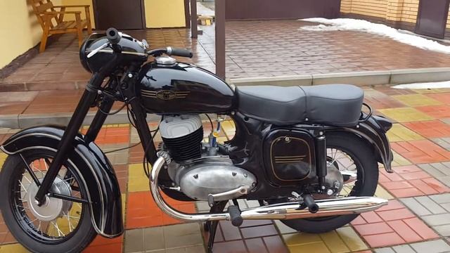 Black jawa 250  - 353