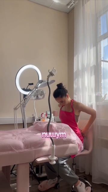 Наращиваешь ресницы за копейки?!