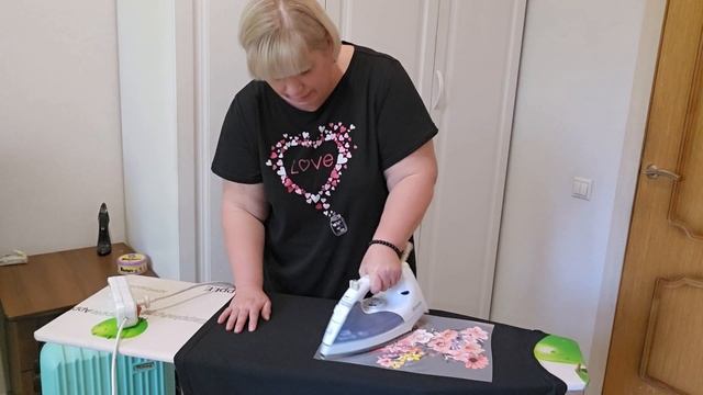 Обновила футболку. Термонаклейка для одежды