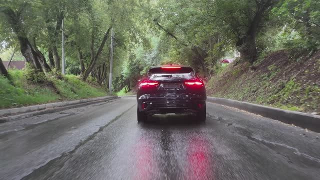Британец по цене китайца. Выдача Jaguar F-PACE