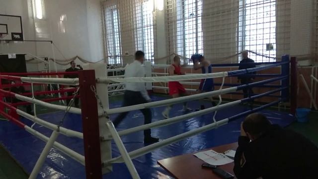 Бокс Яшкин Дмитрий - Филиппов Дмитрий полный бой МС против КМС