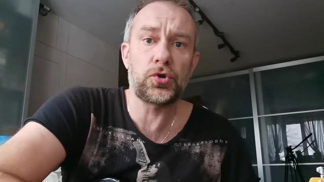 Как Гарри Мур спи**л песню у Владимира Кузьмина!