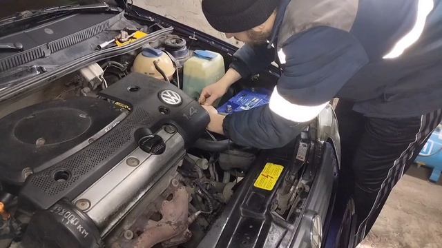 Фольксваген Поло ремонт силовой проводки. Дополнительная масса.