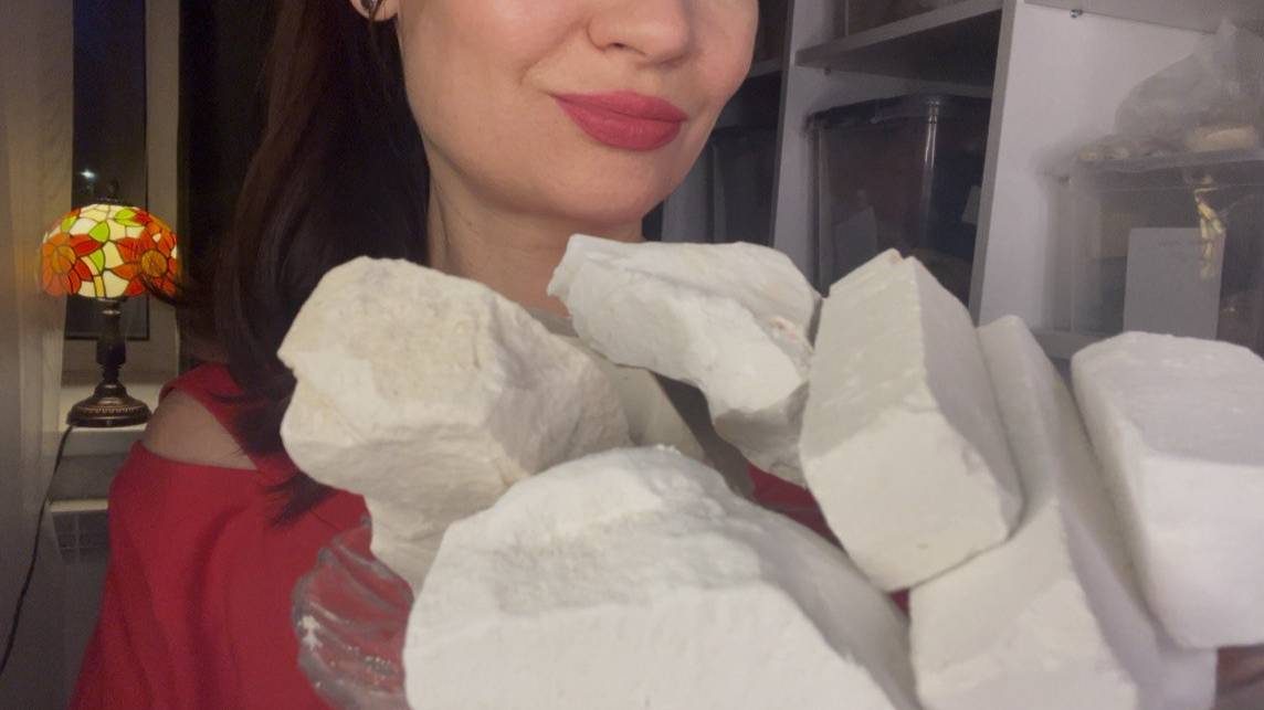 ASMR Crunch Of Chalk&clay_Мел в пасте