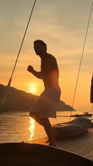 ЭЙ МОРЯК // ДАША