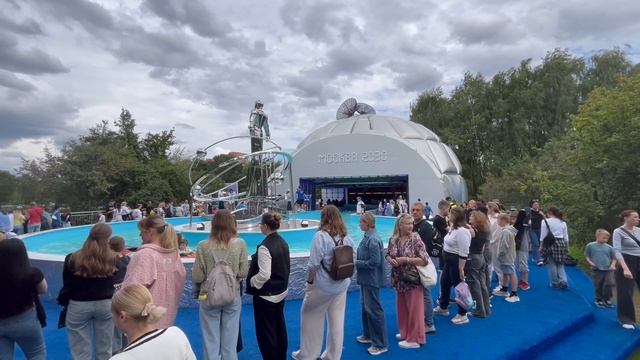 Москвичи мечтают на лодке кататься