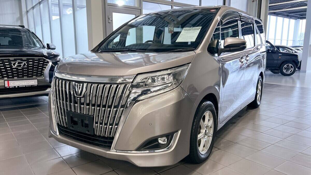 Обзор Toyota Esquire, 2019 год | Продажа в Абакане | НП АВТО