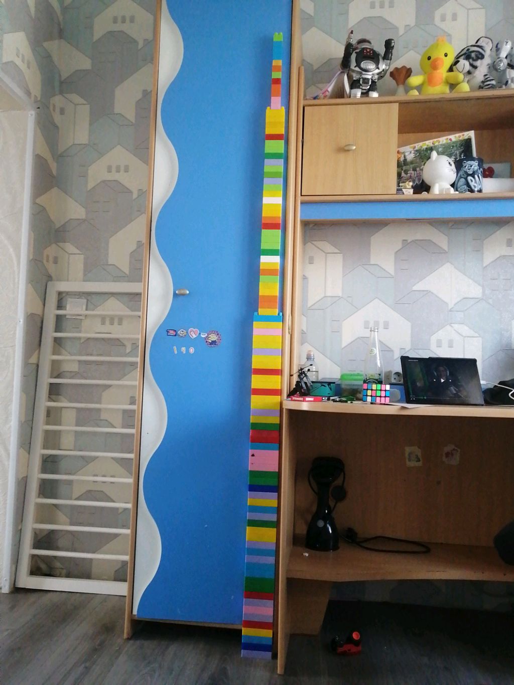 Строю башню