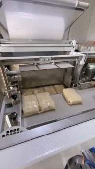 Упаковка риса на вертикальном оборудовании