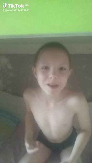 тикток взорвалась в руках китайская пидарда