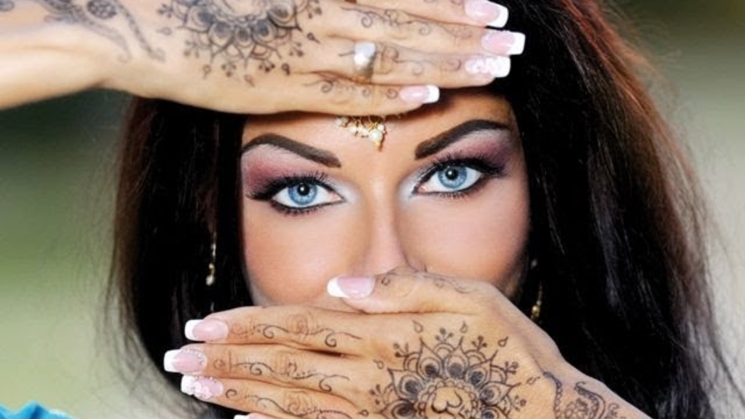 🌹Мощная Мантра Govindam|Убирает все трудности и препятсвия с пути|Очищает карму|Убирает негатив ☘️