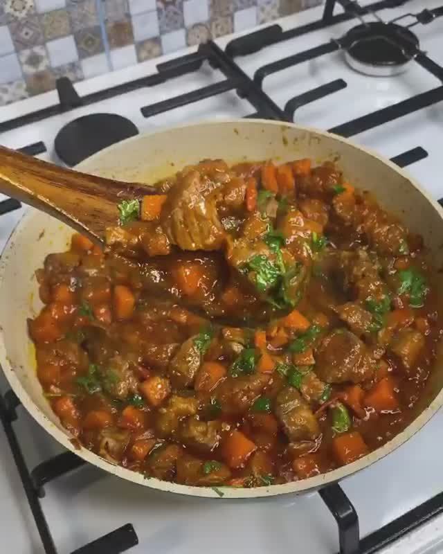 ГУЛЯШ ПО КАВКАЗСКИ