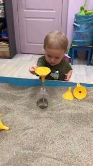 Занятия для малышей в клубе на Войковской