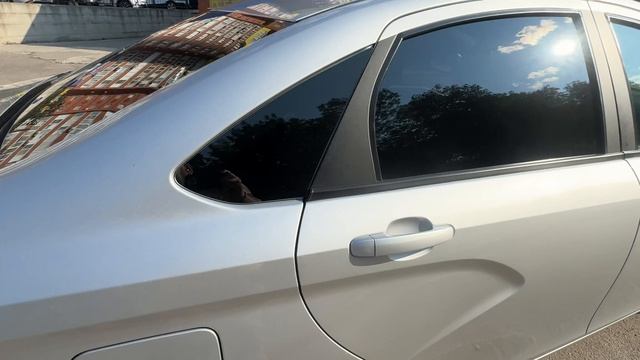 Lada vesta 2020 год  1 владелец цвет платина