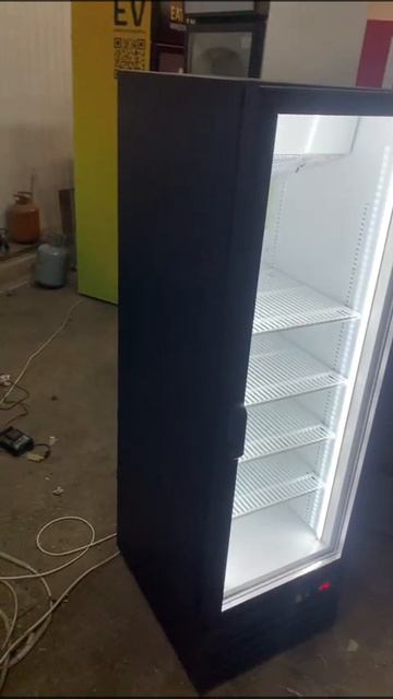 Морозильный шкаф FL280,Черный