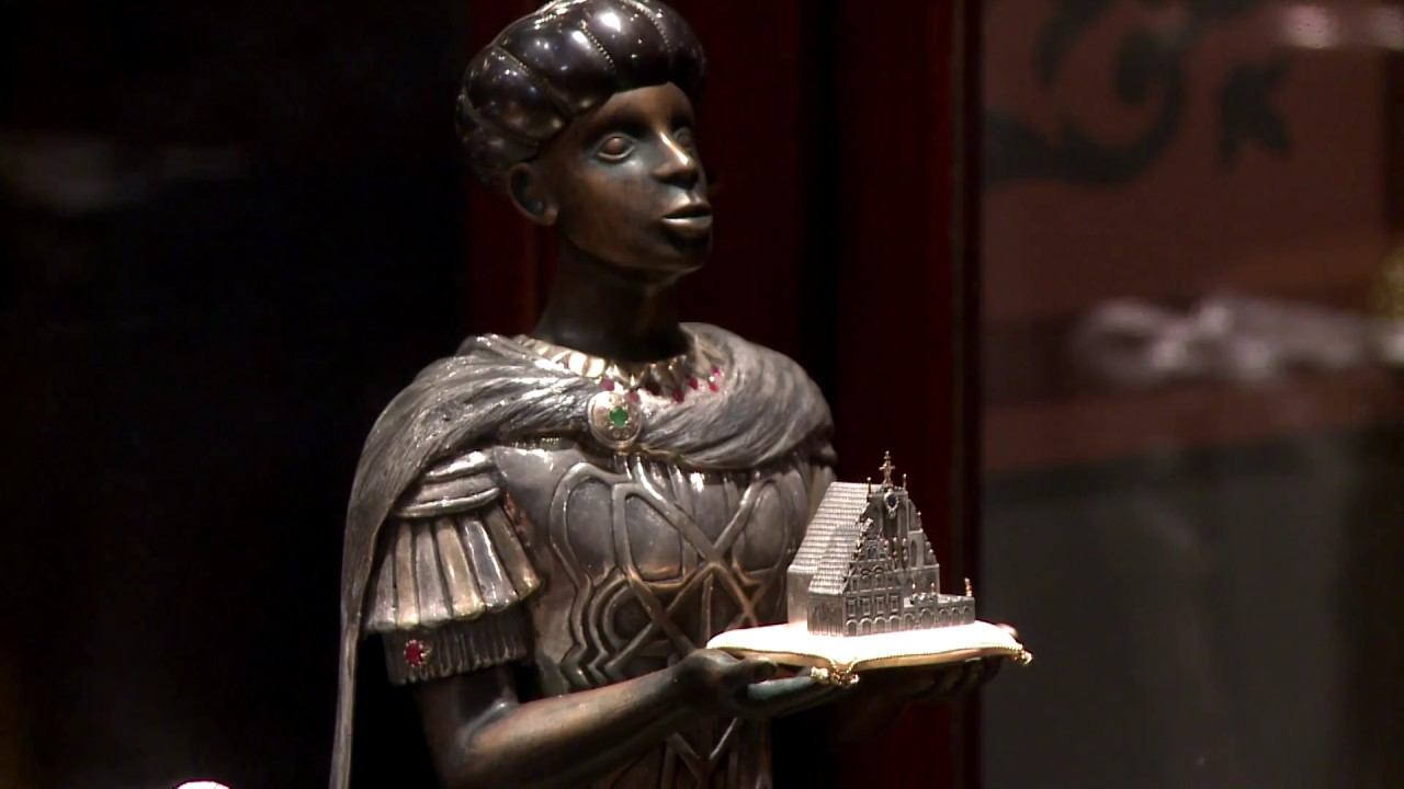 Showreal "Латвия. Прогулки под зонтом" - "Город цвета ночи"