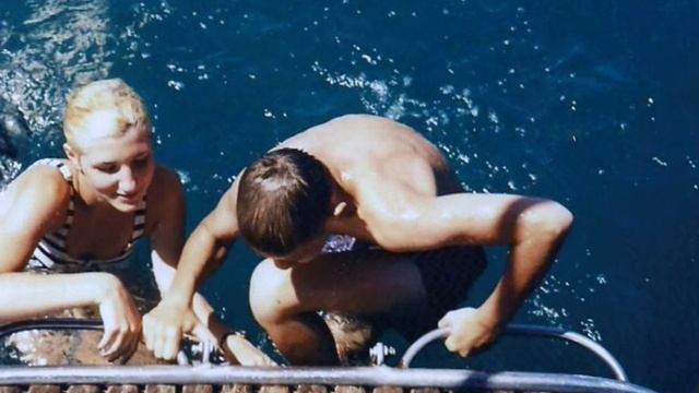 Маленький корабль.