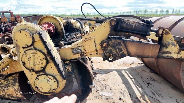 Говорят что все ротоваторы скопированы с него Легендарный ротоватор МТП 44А