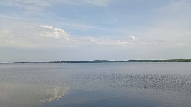 Екатеринбург - Вид с берега на озеро Шарташ - Август 2025.mp4