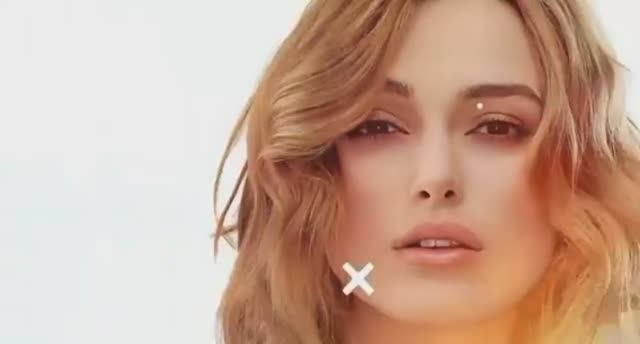 Keira Knightley .