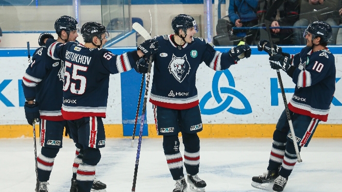 Авангард - Нефтехимик. Обзор матча 21.08.2025