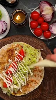 Цезарь-ролл — быстрый и вкусный перекус!