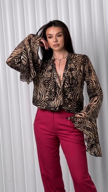 Пиджак и брюки (фуксия) от бренда KURKUMA