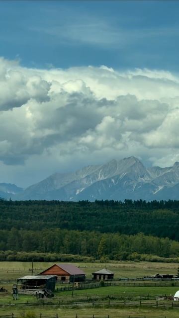 Б у р я т и я 🌏
Край невероятных гор и ветров🏔️
Место, куда хочется возвращаться 🤍

#бурятия#фотогра
