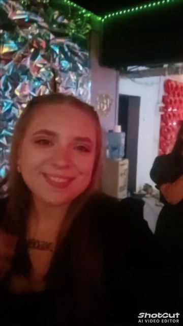 девичник в лофте.mp4