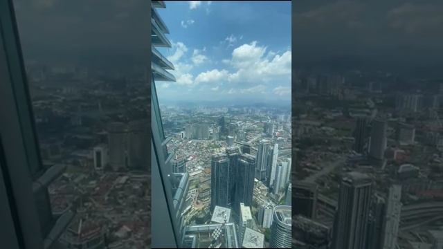 Башни Петронос, Куала-Лумпур Малайзия