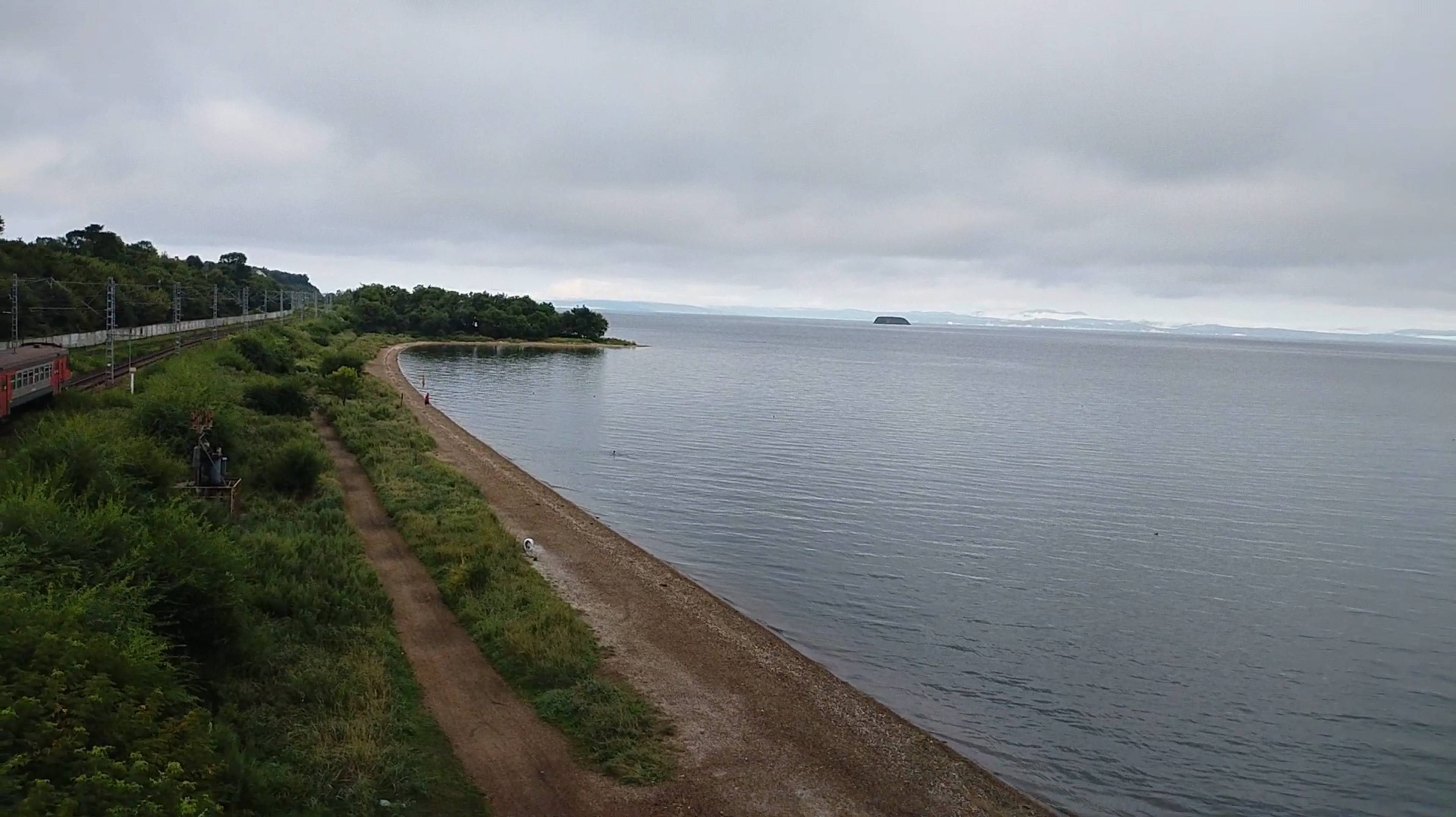 Мне ливень нипочём. Первый день на море.