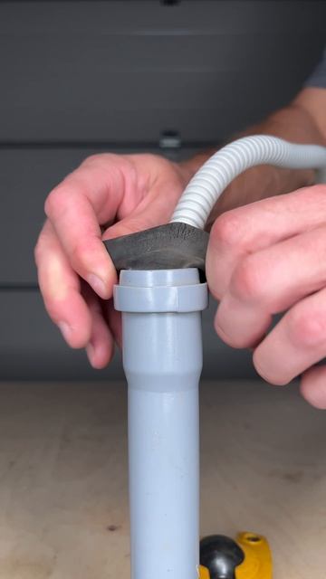 Запомни эту хитрость! Как соединить шланг с трубой?