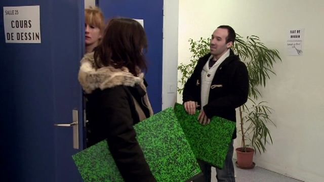 Interactions A 1 séquence 6 09038697_V_06_L12_ACT17_VO