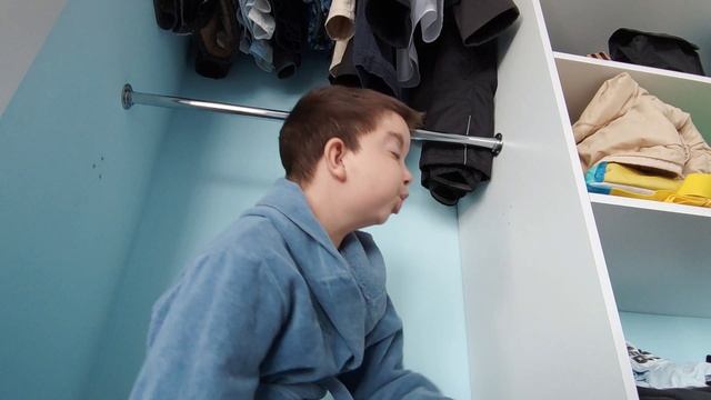 Как собраться в школу? Юмористическое видео