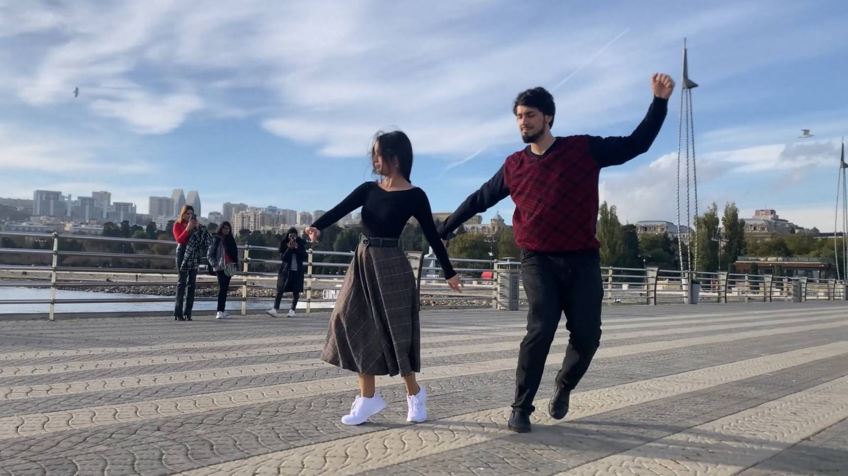Разбила Сердце Лезгинка 2025 Девушка Танцует Красиво Lezginka Remix Dance Baku ALISHKA Bulvar Super