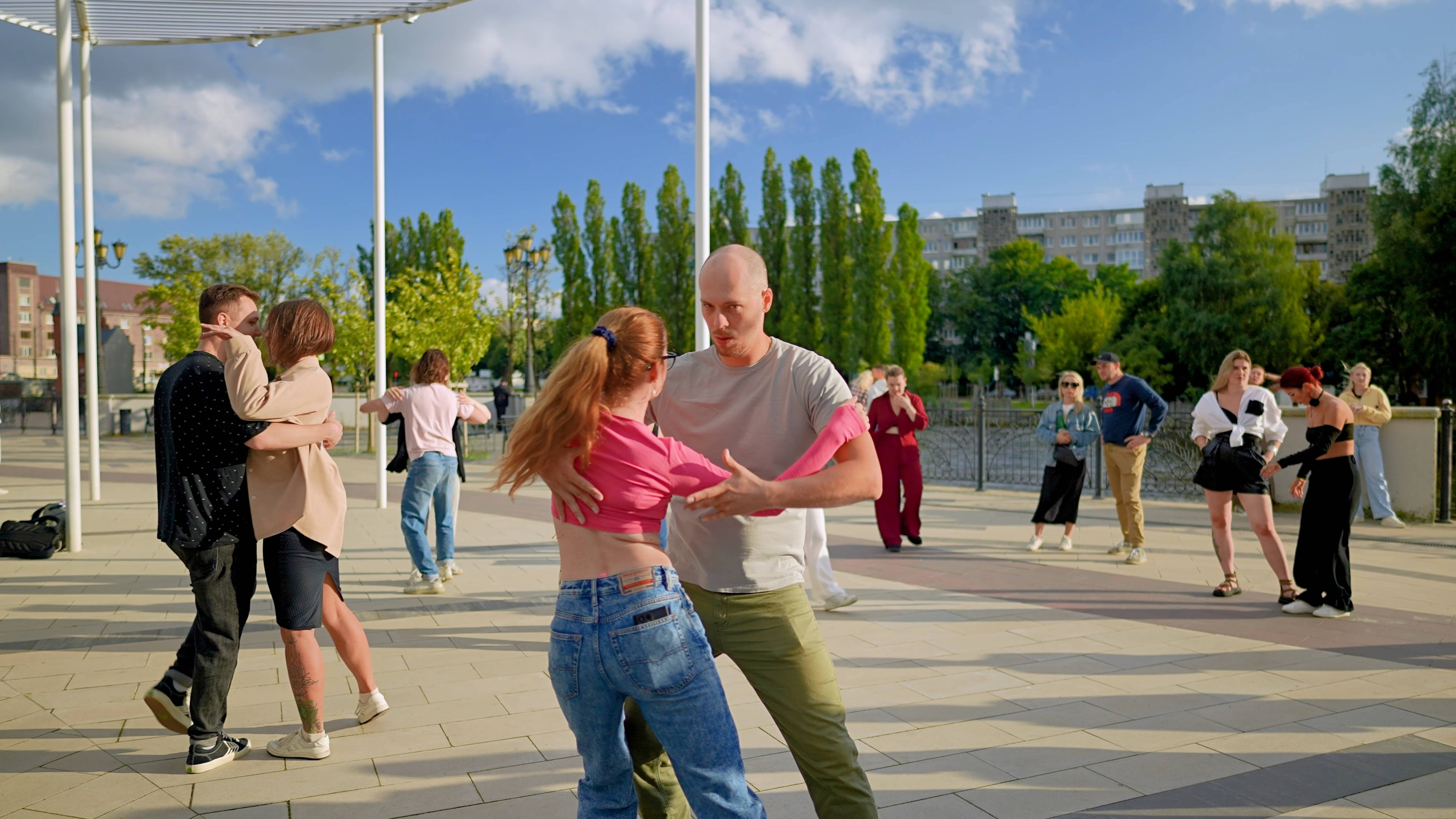 Опен-эйр, бачата (1) - Калининград, Рыбная деревня (10.08.2025)