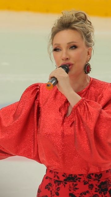 Наталия Иванова – Гимн Российской Федерации